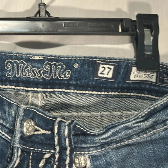 Miss Me denim easy capri size 27, 24" inseam - Picture 4 of 5